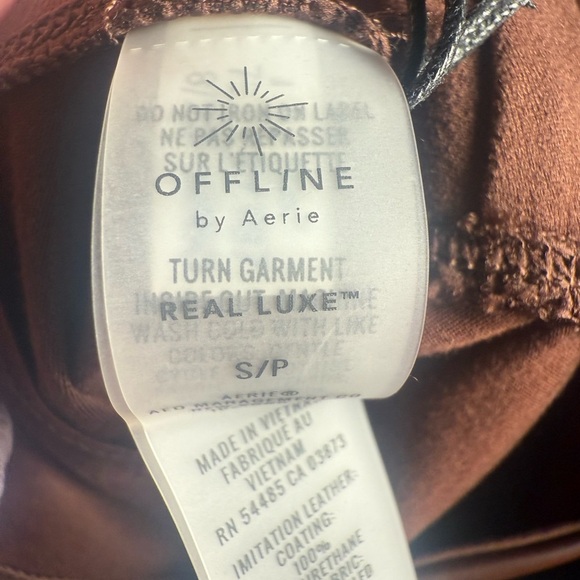 Aerie Offline Brown Real luxe Faux Leather Pants NWT - Picture 3 of 4